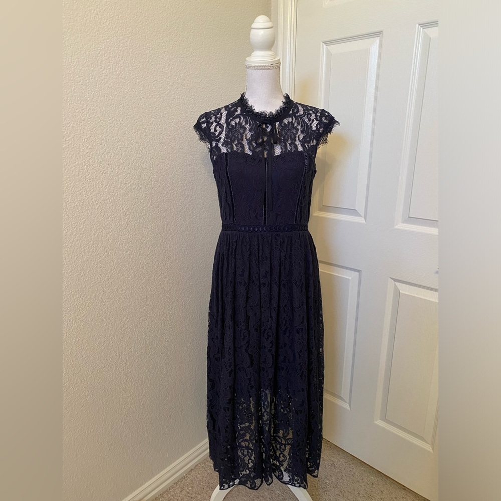 Chelsea28 Lace Midi Dress